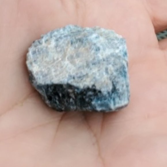 Natural Raw Apatite Crystal  #9 stone - Picture 6 of 8